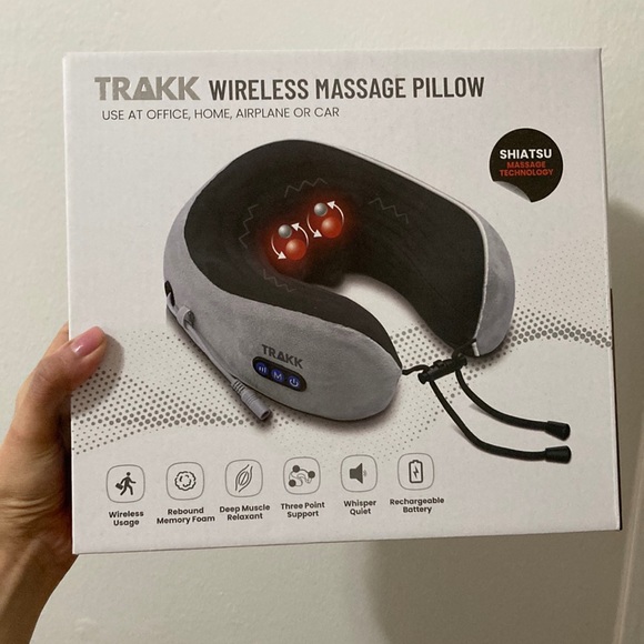 Trakk Neck Massager & Travel Gray Neck Pillow Electric Massager Muscle Massage - Picture 2 of 6